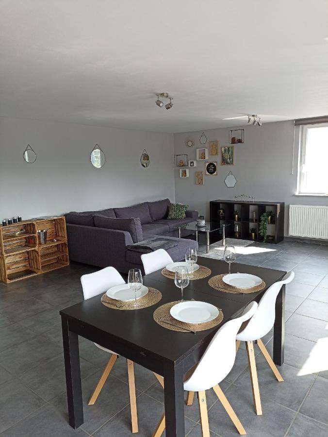 Loft Paisible Sur Les Hauteurs Du Centre Ville 스파 외부 사진