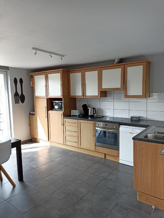 Loft Paisible Sur Les Hauteurs Du Centre Ville 스파 외부 사진